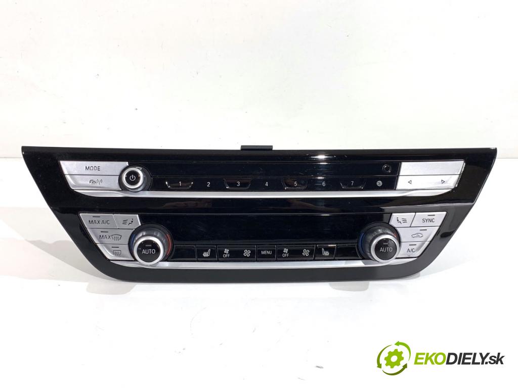 BMW G30 sedan 2022 140 kW 520 d xDrive 1995 Panel ovládania kúrenia 5A48077 (Prepínacie páčky pod volantom)