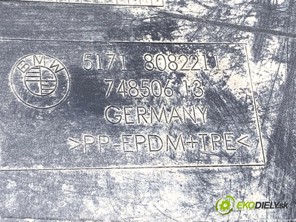 BMW G30 sedan 2022 140 kW 520 d xDrive 1995 podblatník levý přední část přední část 8082211