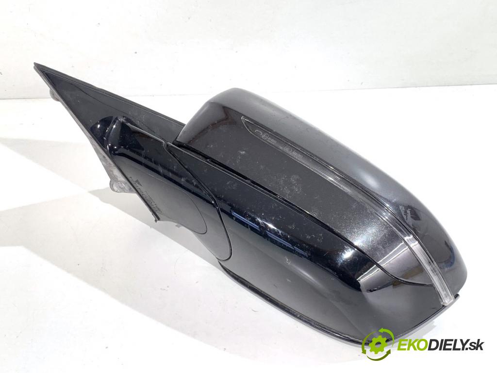 BMW G30 sedan 2022 140 kW 520 d xDrive 1995 zpětné zrcátko levý