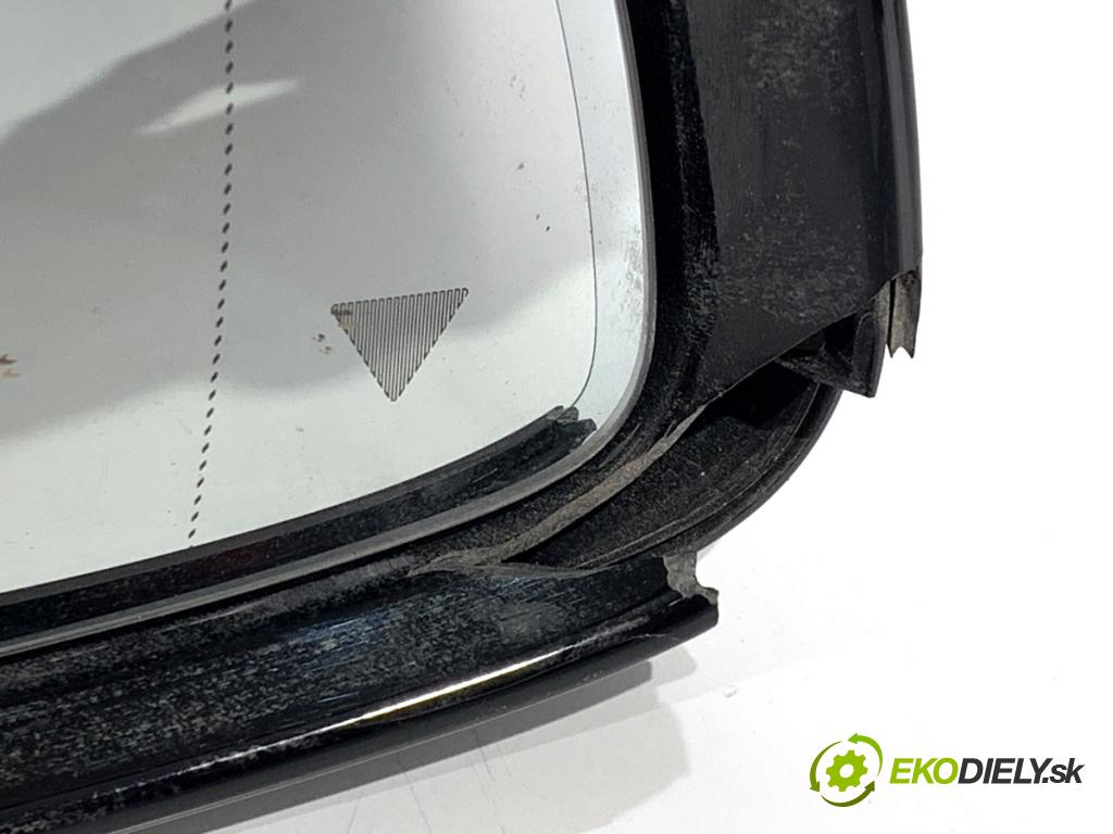 BMW G30 sedan 2022 140 kW 520 d xDrive 1995 zpětné zrcátko levý