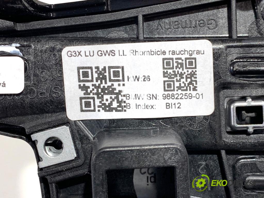 BMW G30 sedan 2022 140 kW 520 d xDrive 1995 lišty kryt 9882259 (Lišta)