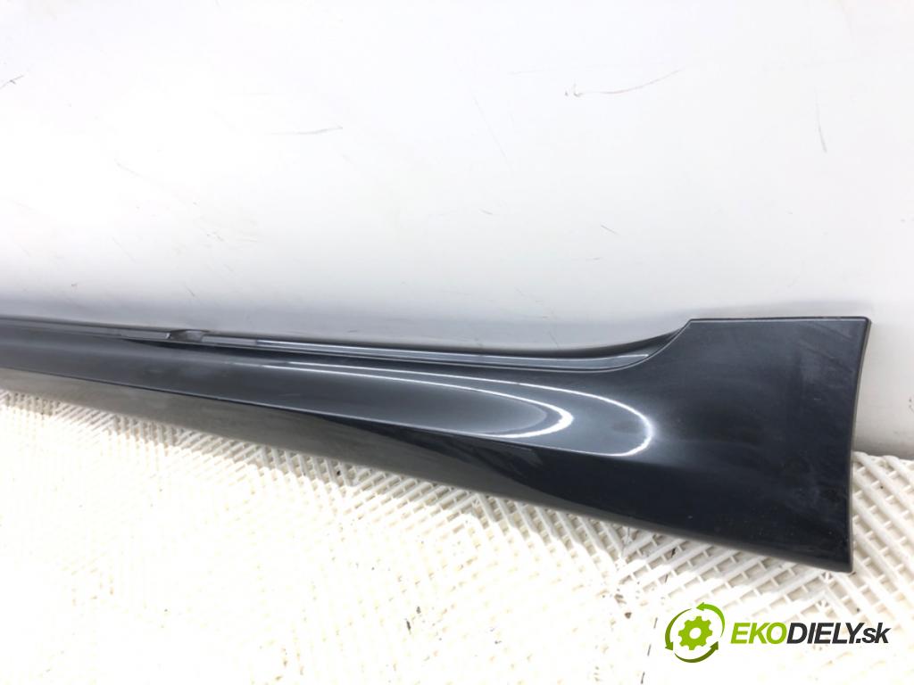 BMW G30 sedan 2022 140 kW 520 d xDrive 1995 Lišta prahová ľavy M-Paket A90