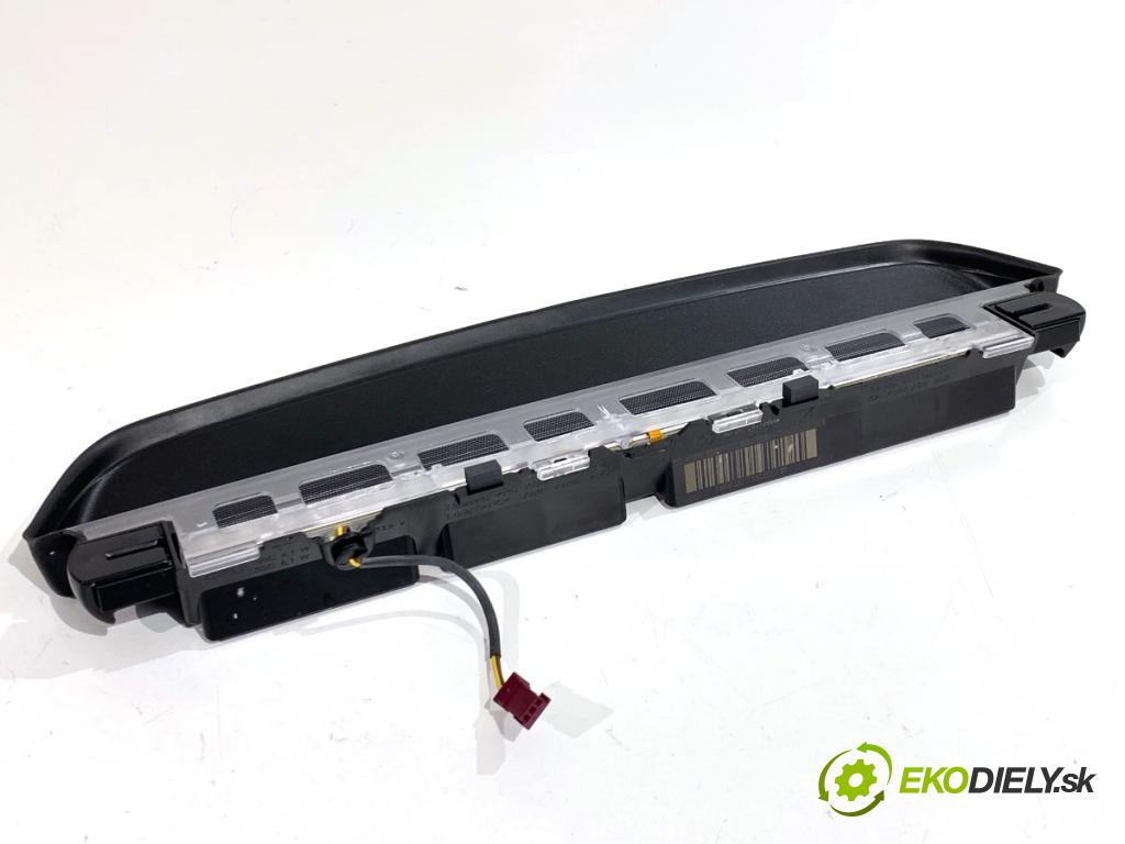 BMW G30 sedan 2022 140 kW 520 d xDrive 1995 světlo brzdových světel 7360527