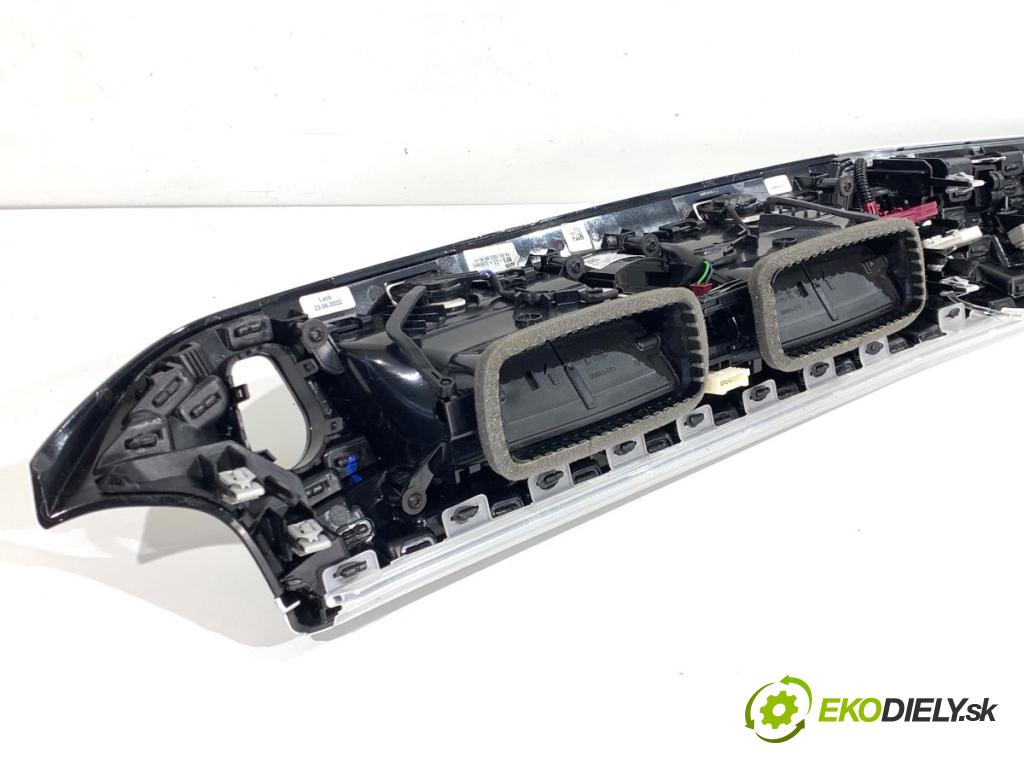 BMW G30 sedan 2022 140 kW 520 d xDrive 1995 mří topení přední část 9882257