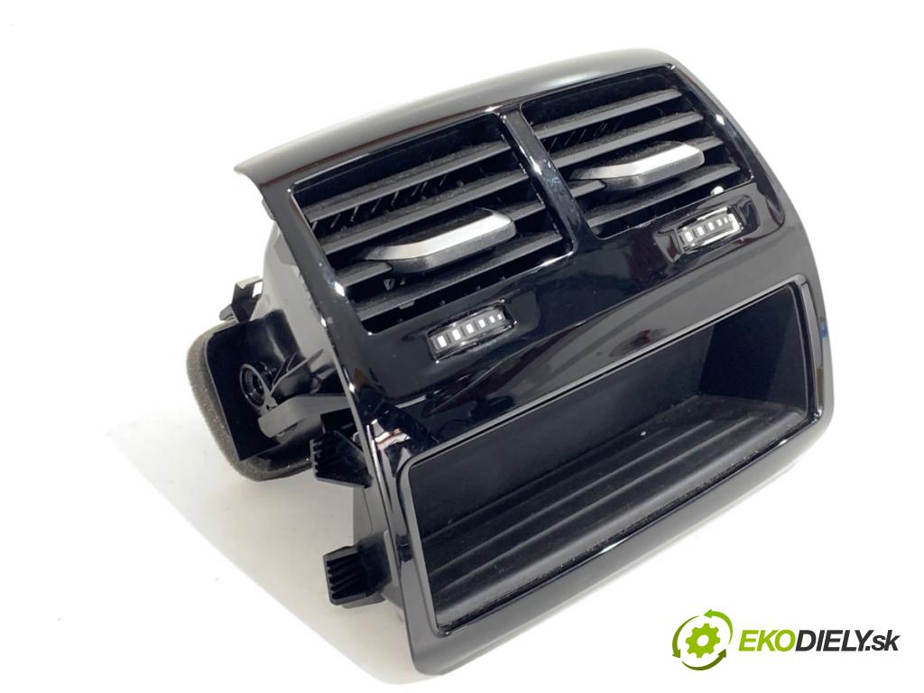 BMW G30 sedan 2022 140 kW 520 d xDrive 1995 Mriežky kúrenia zad 9330685