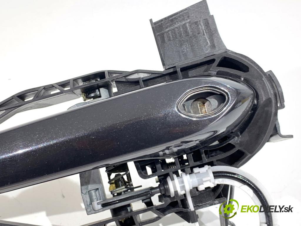 BMW G30 sedan 2022 140 kW 520 d xDrive 1995 klika vnejší levý přední část 9881775