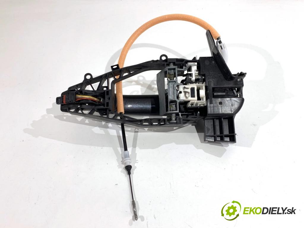 BMW G30 sedan 2022 140 kW 520 d xDrive 1995 klika vnejší levý přední část 9881775