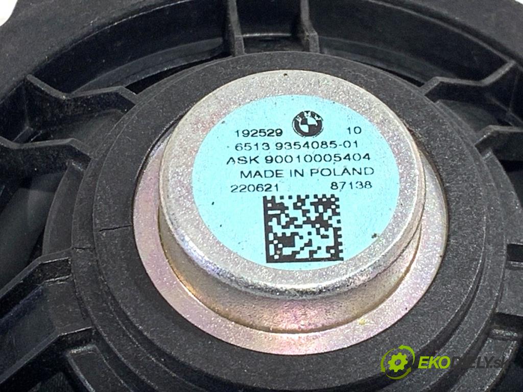 BMW G30 sedan 2022 140 kW 520 d xDrive 1995 reproduktory 9354085 9363549