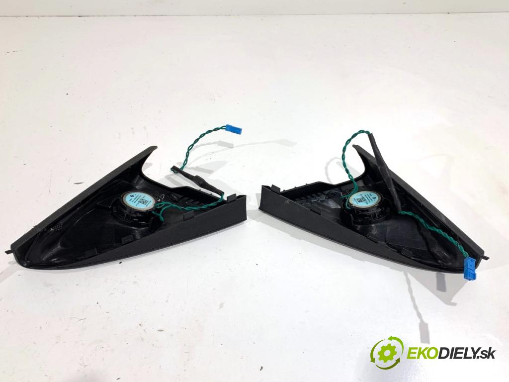 BMW G30 sedan 2022 140 kW 520 d xDrive 1995 reproduktory 9354085 9363549
