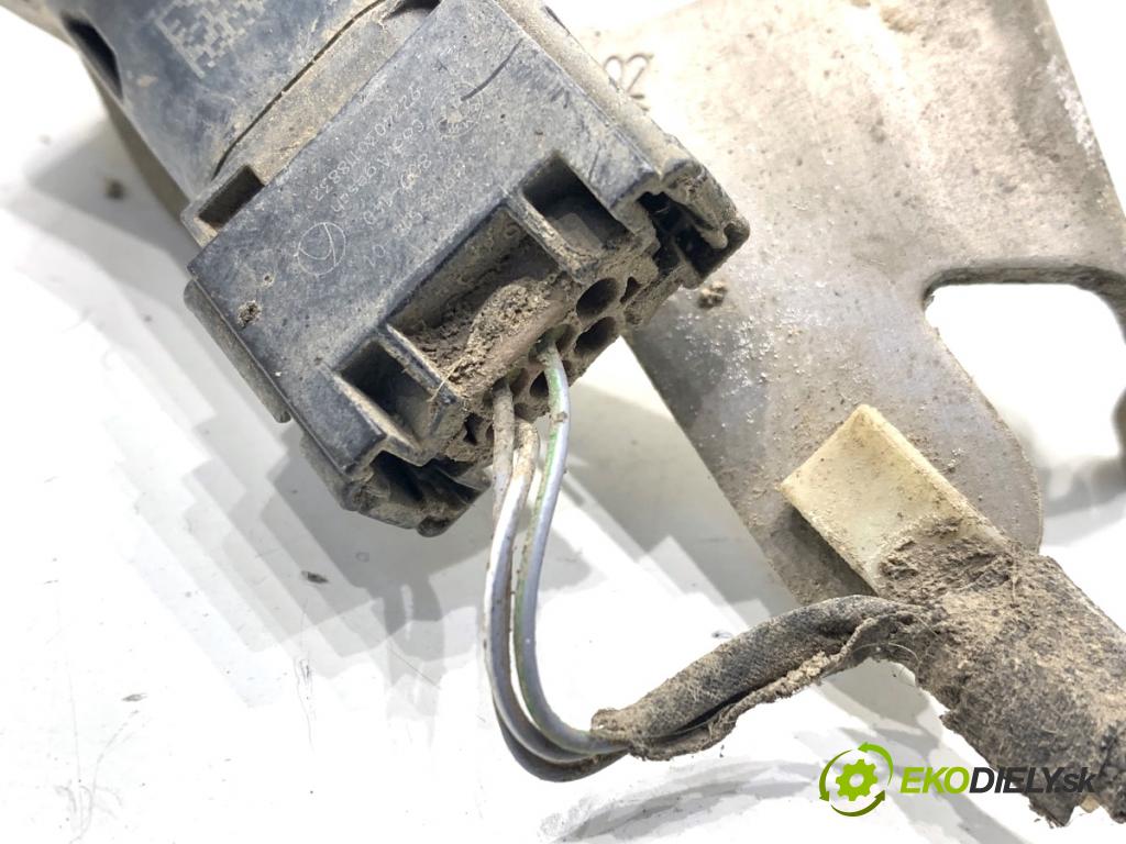 BMW G30 sedan 2022 140 kW 520 d xDrive 1995 Snímač XENON predný ľavy 6895466