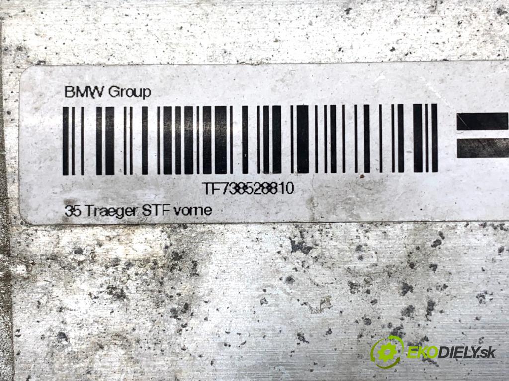 BMW G30 sedan 2022 140 kW 520 d xDrive 1995 výztuha nárazníka přední část 7385288 (Přední výztuha)