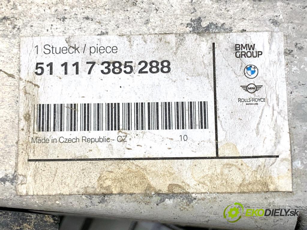 BMW G30 sedan 2022 140 kW 520 d xDrive 1995 Výstuha nárazníka predný 7385288 (Výstuha predná)