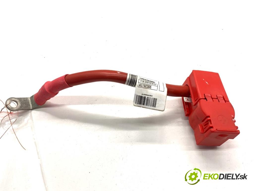 BMW G30 sedan 2022 140 kW 520 d xDrive 1995 svorka plus 9350065