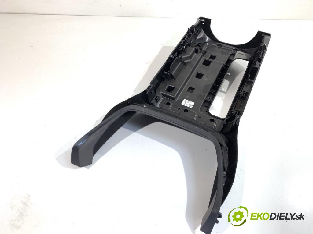 BMW G30 sedan 2022 140 kW 520 d xDrive 1995 obal tyče volantu 9329532