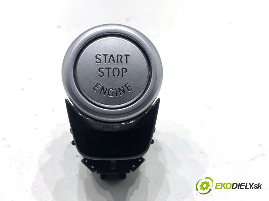 BMW G30 sedan 2022 140 kW 520 d xDrive 1995 vypínač ZAPALOVÁNÍ: START/STOP 7948011