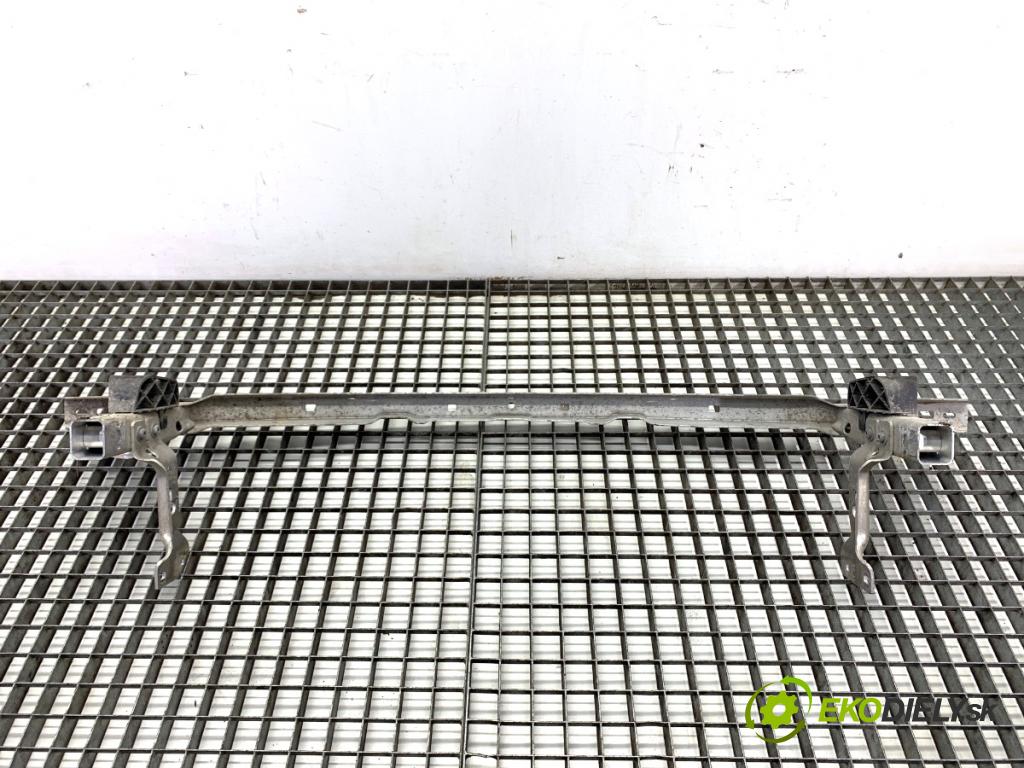 BMW G30 sedan 2022 140 kW 520 d xDrive 1995 Výstuha nárazníka predný dolná 7385290