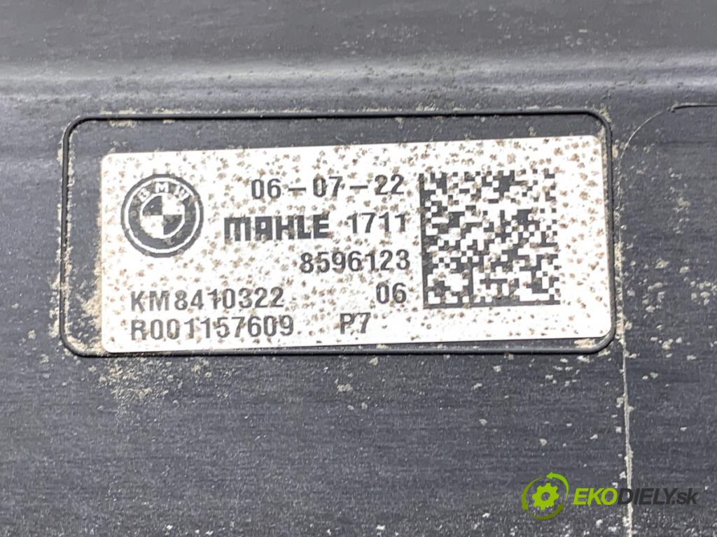 BMW G30 sedan 2022 140 kW 520 d xDrive 1995 volant vzduchu 8596123