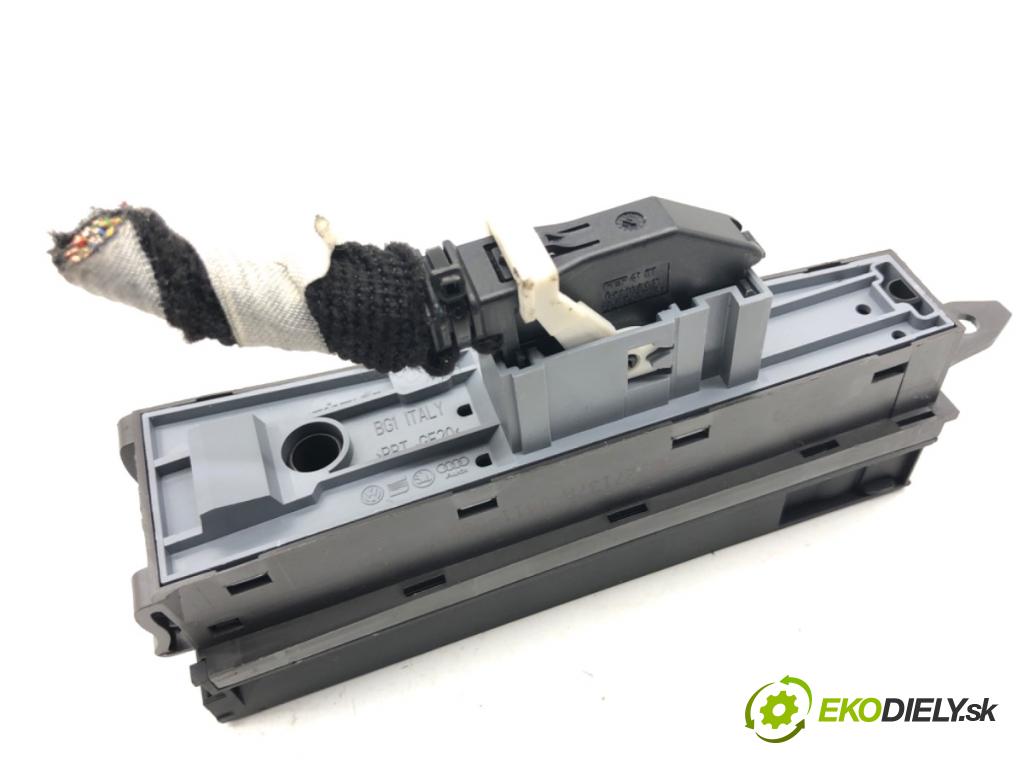 VW PASSAT B7 sedan 2011 103 kW 2.0 TDI 1968 Spínač brzdy ručnej brzdy 3AB927137A (Prepínacie páčky pod volantom)