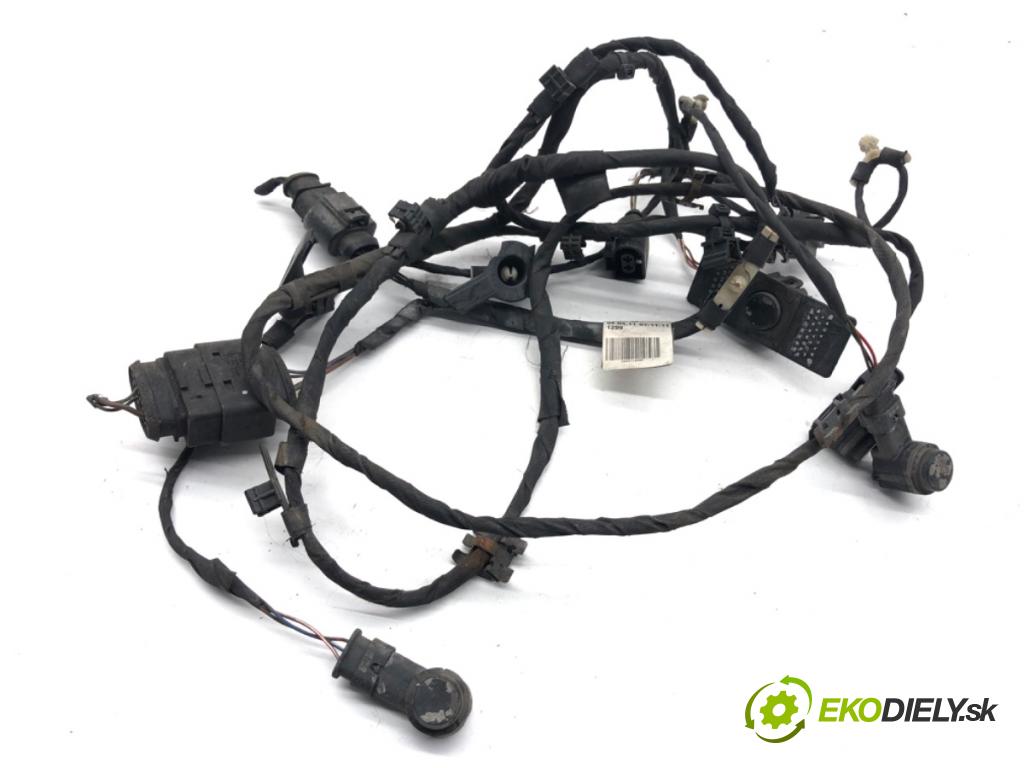 VW PASSAT B7 sedan 2011 103 kW 2.0 TDI 1968 káblovačka PDC přední část 3AA971095R