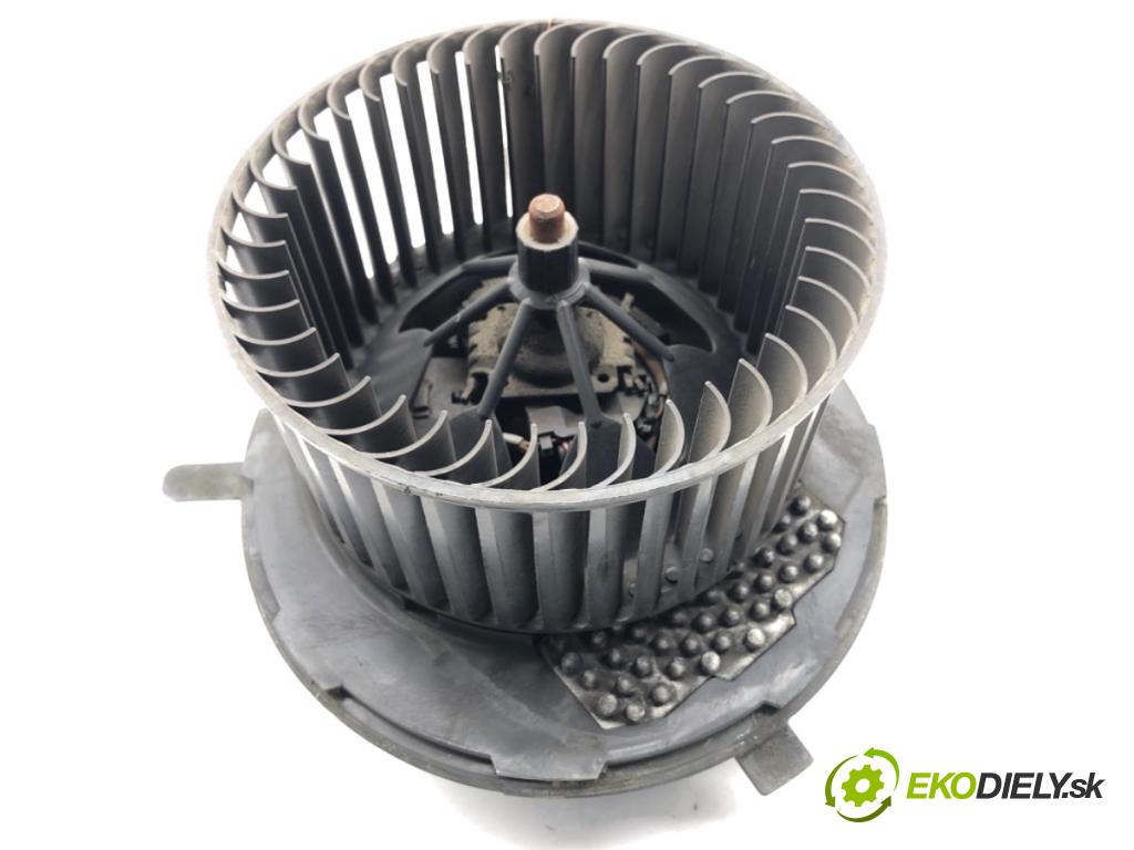 VW PASSAT B7 sedan 2011 103 kW 2.0 TDI 1968 topení 3C1820015Q