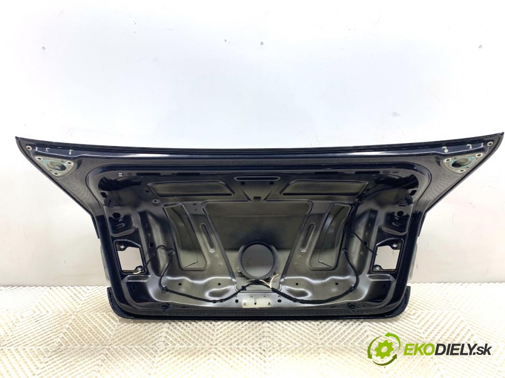 VW PASSAT B7 sedan 2011 103 kW 2.0 TDI 1968 kapota zad