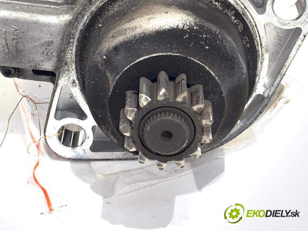 VW PASSAT B7 sedan 2011 103 kW 2.0 TDI 1968 Štartér 02M911024G (Štartér)