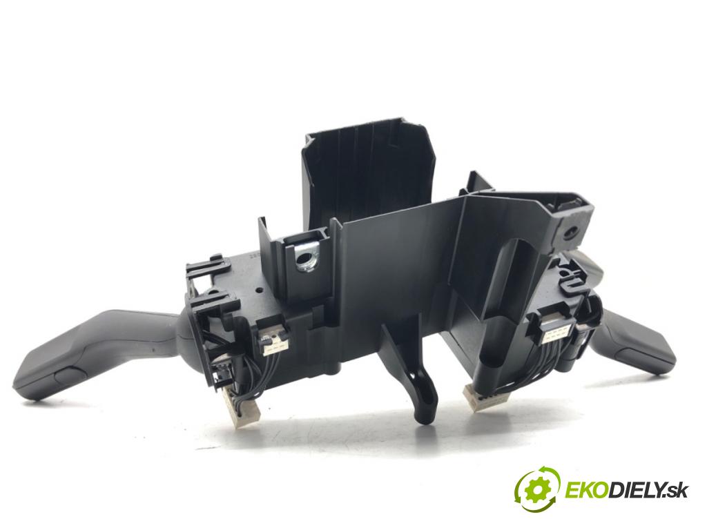 VW PASSAT B7 sedan 2011 103 kW 2.0 TDI 1968 přepínač kombinovaný 3C5953501BP (Páčky pod volantem)