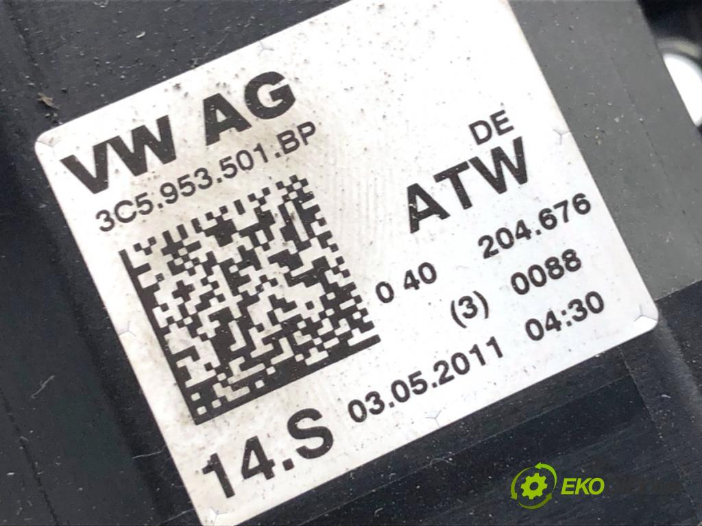 VW PASSAT B7 sedan 2011 103 kW 2.0 TDI 1968 přepínač kombinovaný 3C5953501BP (Páčky pod volantem)