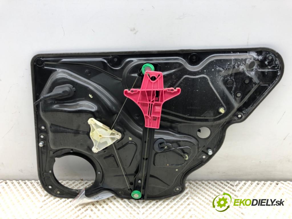 VW PASSAT B7 sedan 2011 103 kW 2.0 TDI 1968 mechanismus okna levý zadní část