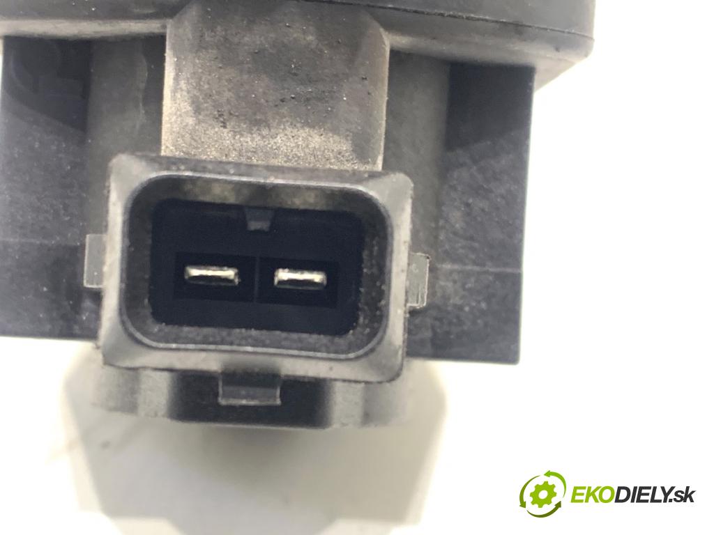 KIA CARENS IV nadwozie wielkoprzestrzenne (MPV) 2013 100 kW 1.7 CRDi 1685 Ventil tlaku  (Ventil)