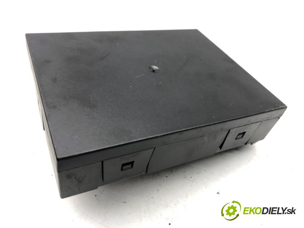 VW PASSAT B7 sedan 2011 103 kW 2.0 TDI 1968 modul komfortu 3AA959799 (Komfortní modul)