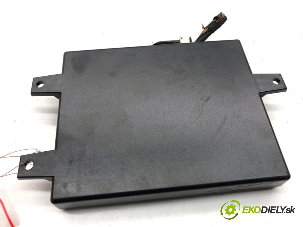 VW PASSAT B7 sedan 2011 103 kW 2.0 TDI 1968 Modul BLUETOOTH 5K0035730B (Riadiaca jednotka ostatné)