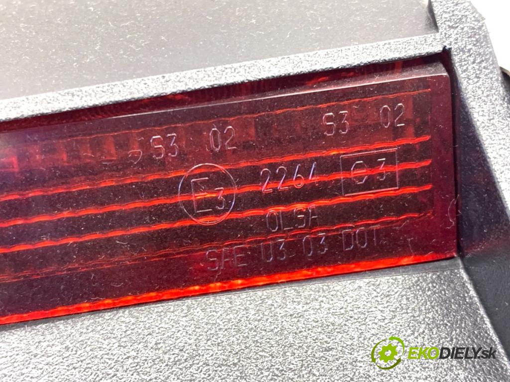 VW PASSAT B7 sedan 2011 103 kW 2.0 TDI 1968 Svetlo brzdových svetiel