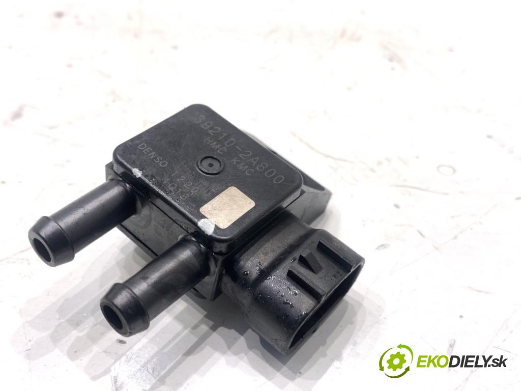 KIA CARENS IV nadwozie wielkoprzestrzenne (MPV) 2013 100 kW 1.7 CRDi 1685 snímač tlaku spalín DPF 39210-2A800