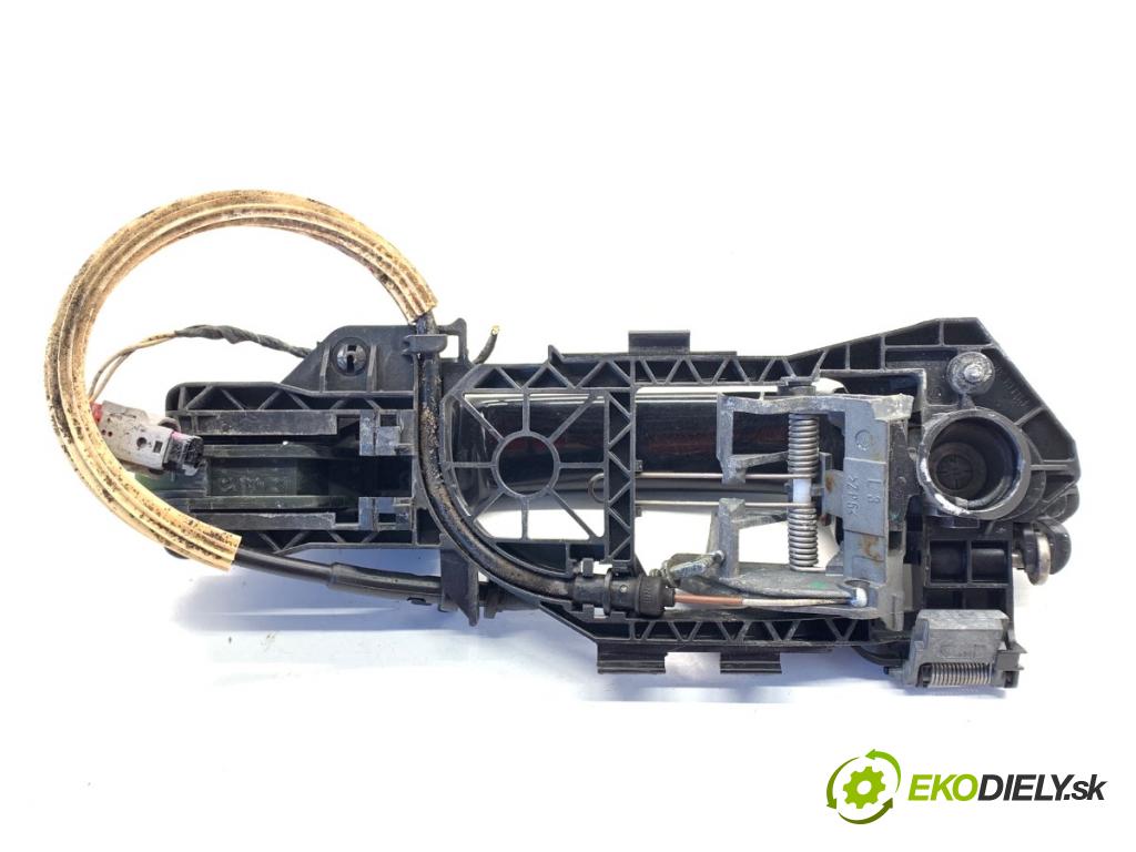 VW PASSAT B7 sedan 2011 103 kW 2.0 TDI 1968 Kľučka vonkajšia ľavy zad