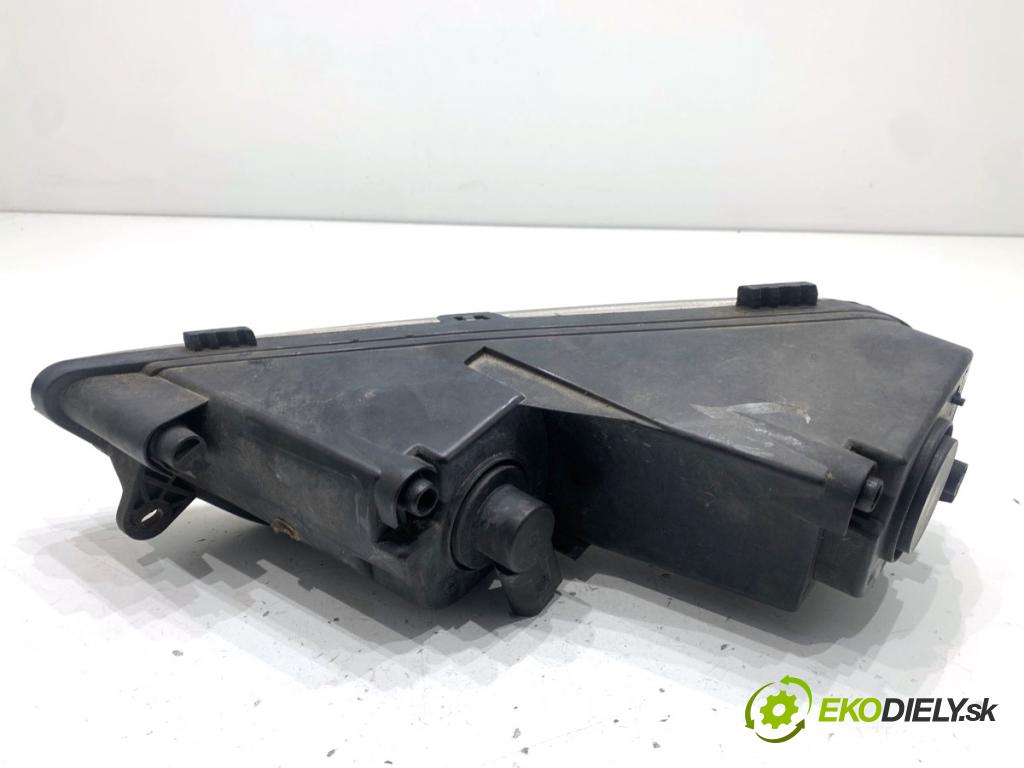 VW PASSAT B7 sedan 2011 103 kW 2.0 TDI 1968 Hmlové svetlo, hmlovka pravy predný