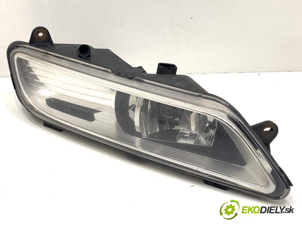 VW PASSAT B7 sedan 2011 103 kW 2.0 TDI 1968 Hmlové svetlo, hmlovka ľavy predný 