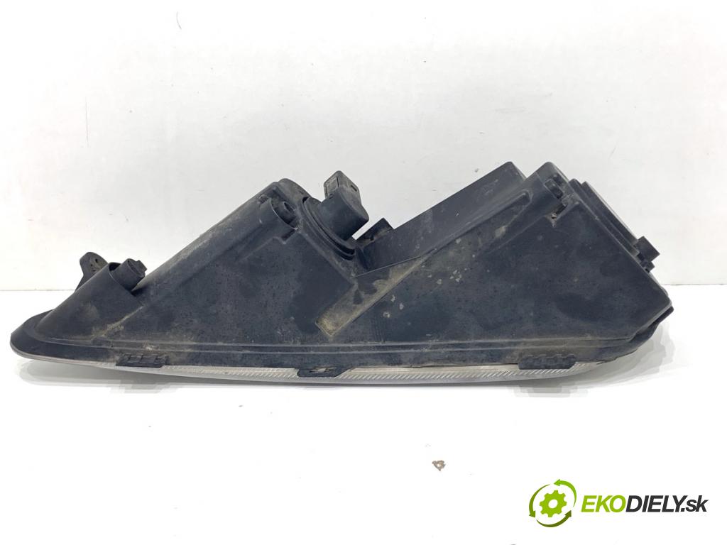 VW PASSAT B7 sedan 2011 103 kW 2.0 TDI 1968 Hmlové svetlo, hmlovka ľavy predný