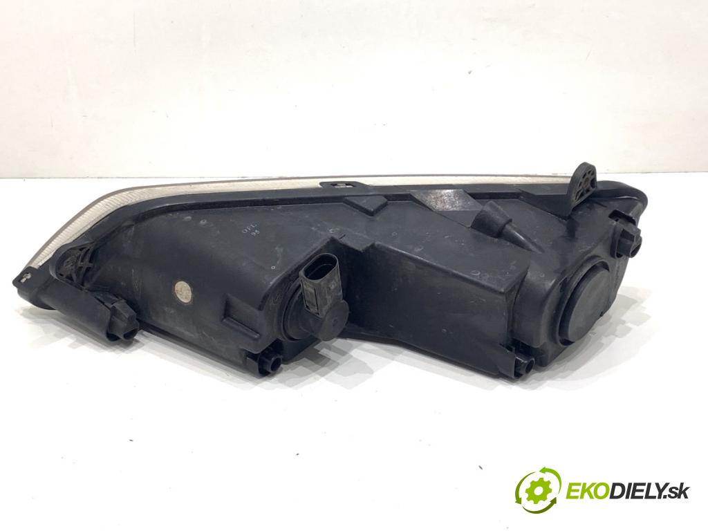 VW PASSAT B7 sedan 2011 103 kW 2.0 TDI 1968 Hmlové svetlo, hmlovka ľavy predný