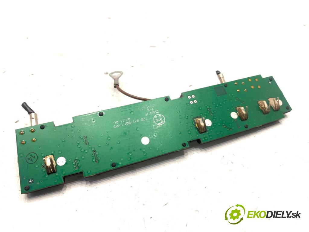 VW PASSAT B7 sedan 2011 103 kW 2.0 TDI 1968 ANTENA 3C5035532T