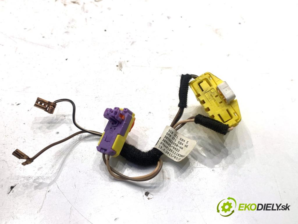 VW PASSAT B7 sedan 2011 103 kW 2.0 TDI 1968 Káblovačka silentbloku airbag 3C8971584E