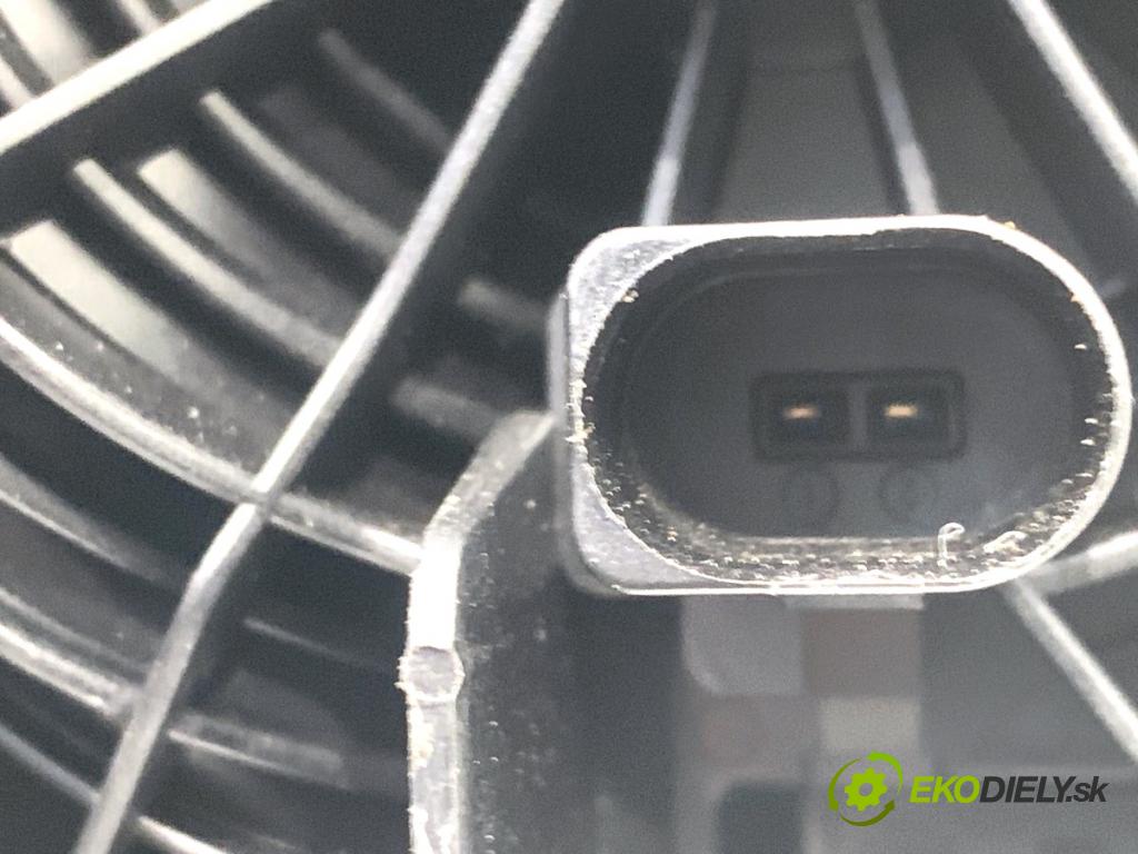 VW PASSAT B7 sedan 2011 103 kW 2.0 TDI 1968 Kľučka dverí zad 6R0827469C