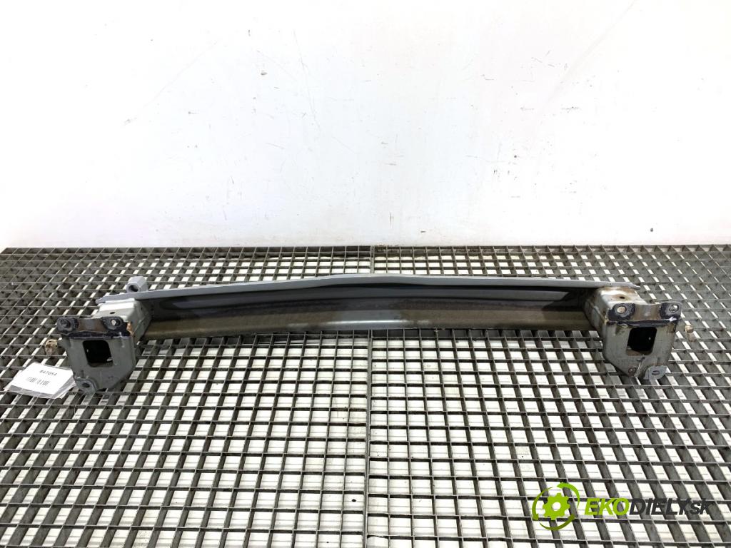 SKODA OCTAVIA IV Kombi 2023 110 kW 2.0 TDI 1968 výztuha nárazníka zadní část  (Zadní výztuha)