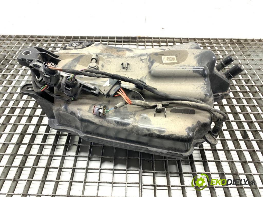 SKODA OCTAVIA IV Kombi 2023 110 kW 2.0 TDI 1968 Nádržka SCR: 5Q0131969G