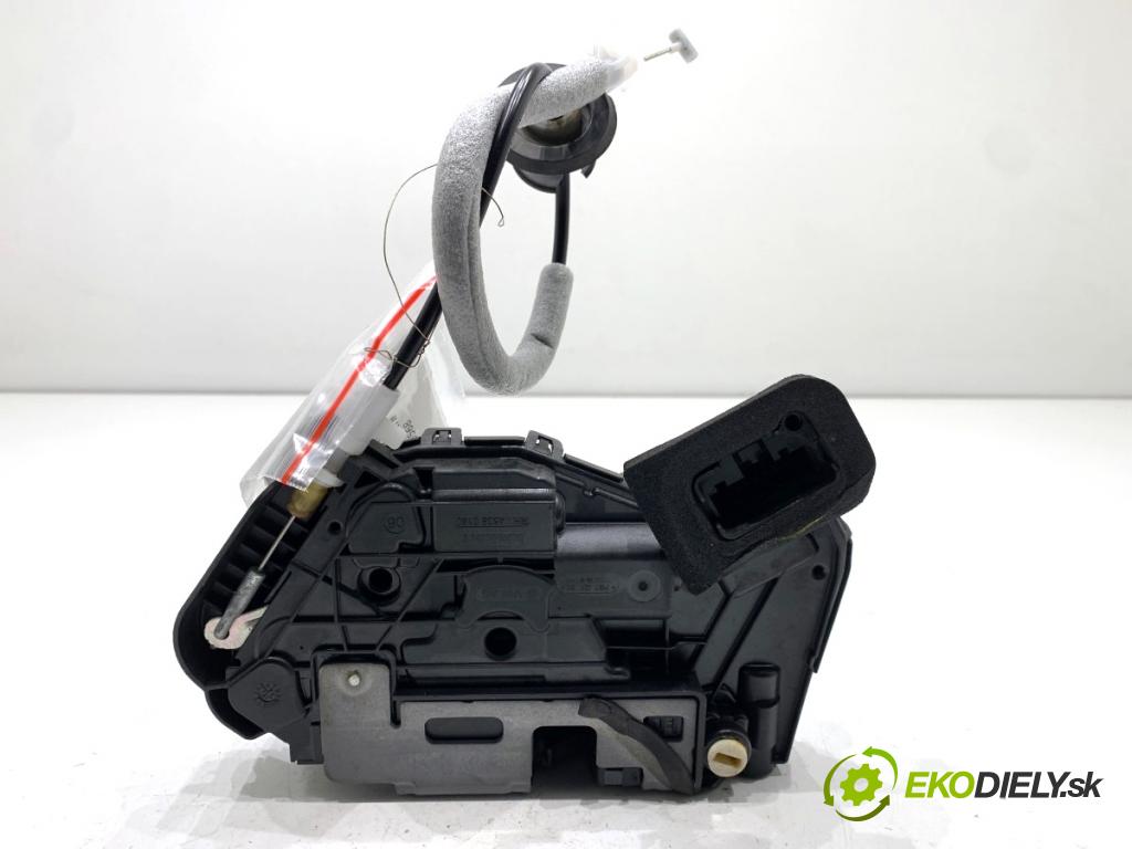 SKODA OCTAVIA IV Kombi 2023 110 kW 2.0 TDI 1968 zámok dveře pravý zadní část 5TA839016Q