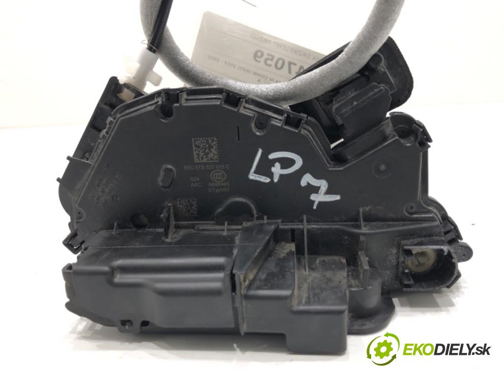 SKODA OCTAVIA IV Kombi 2023 110 kW 2.0 TDI 1968 zámok dveře levý přední část 5TB837015C