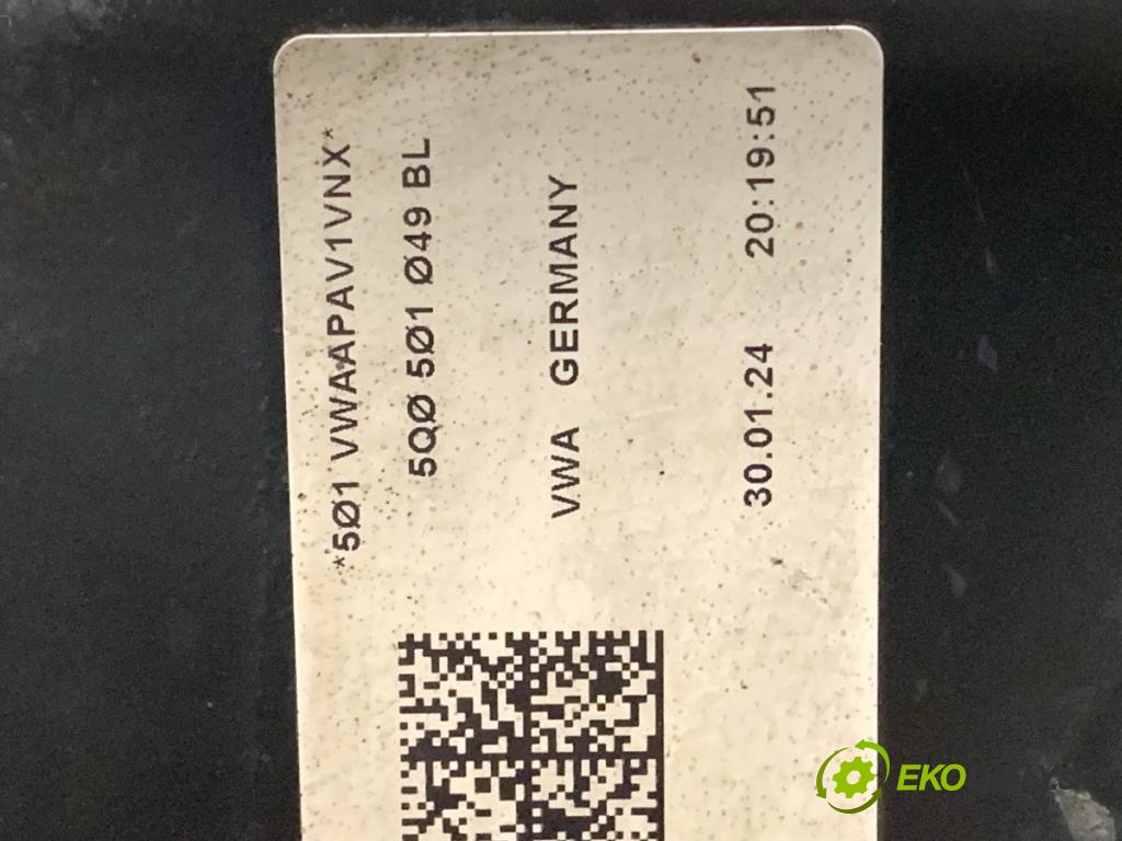 SKODA OCTAVIA IV Kombi 2023 110 kW 2.0 TDI 1968 výztuha zadní část 5Q0501049BL