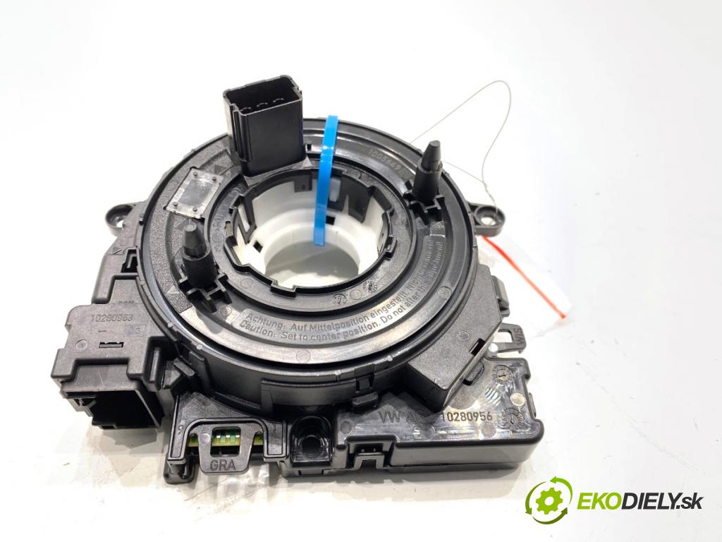 SKODA OCTAVIA IV Kombi 2023 110 kW 2.0 TDI 1968 Krúžok, slimák airbag 10285150 (Airbag)