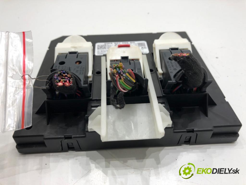 SKODA OCTAVIA IV Kombi 2023 110 kW 2.0 TDI 1968 Modul komfortu 5WA937086BR (Modul komfortu)