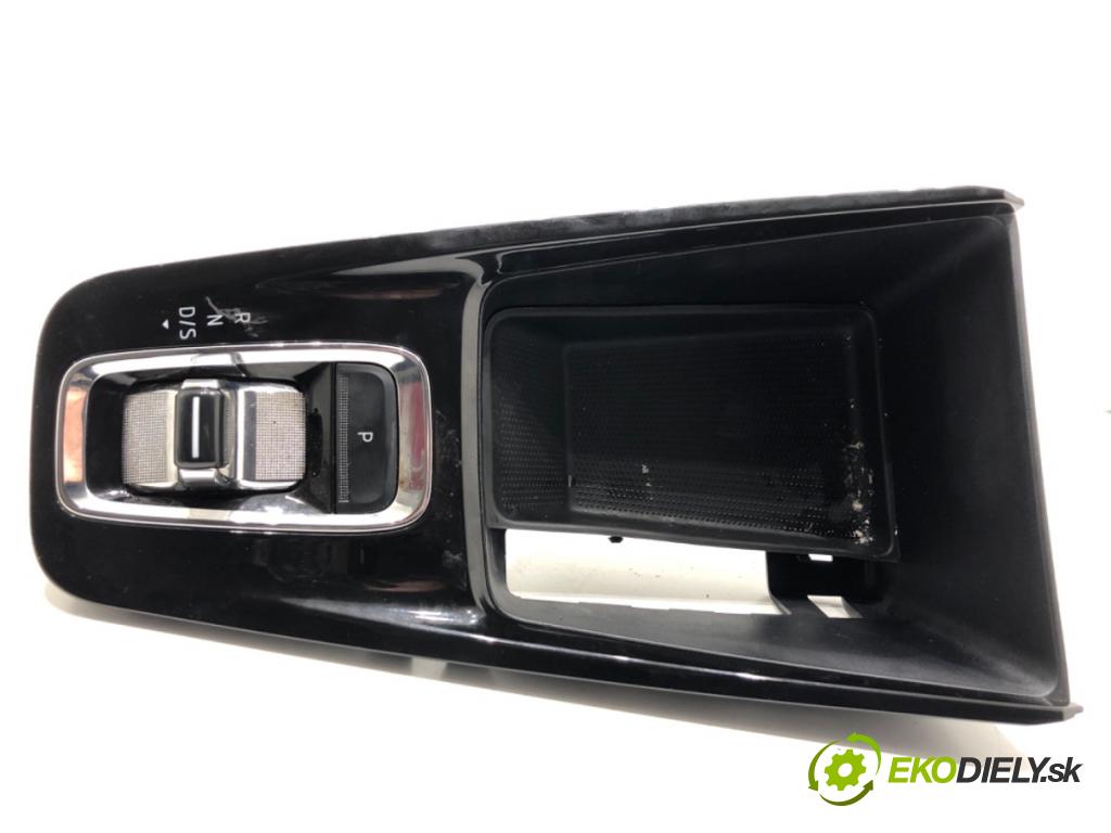 SKODA OCTAVIA IV Kombi 2023 110 kW 2.0 TDI 1968 kulisa 5E4713203BJ (Řadicí páka (kulisa) )